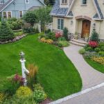 Tips for designing a front yard